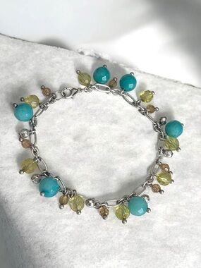 5 For $25💫Vintage Caribbean Themed Bracelet